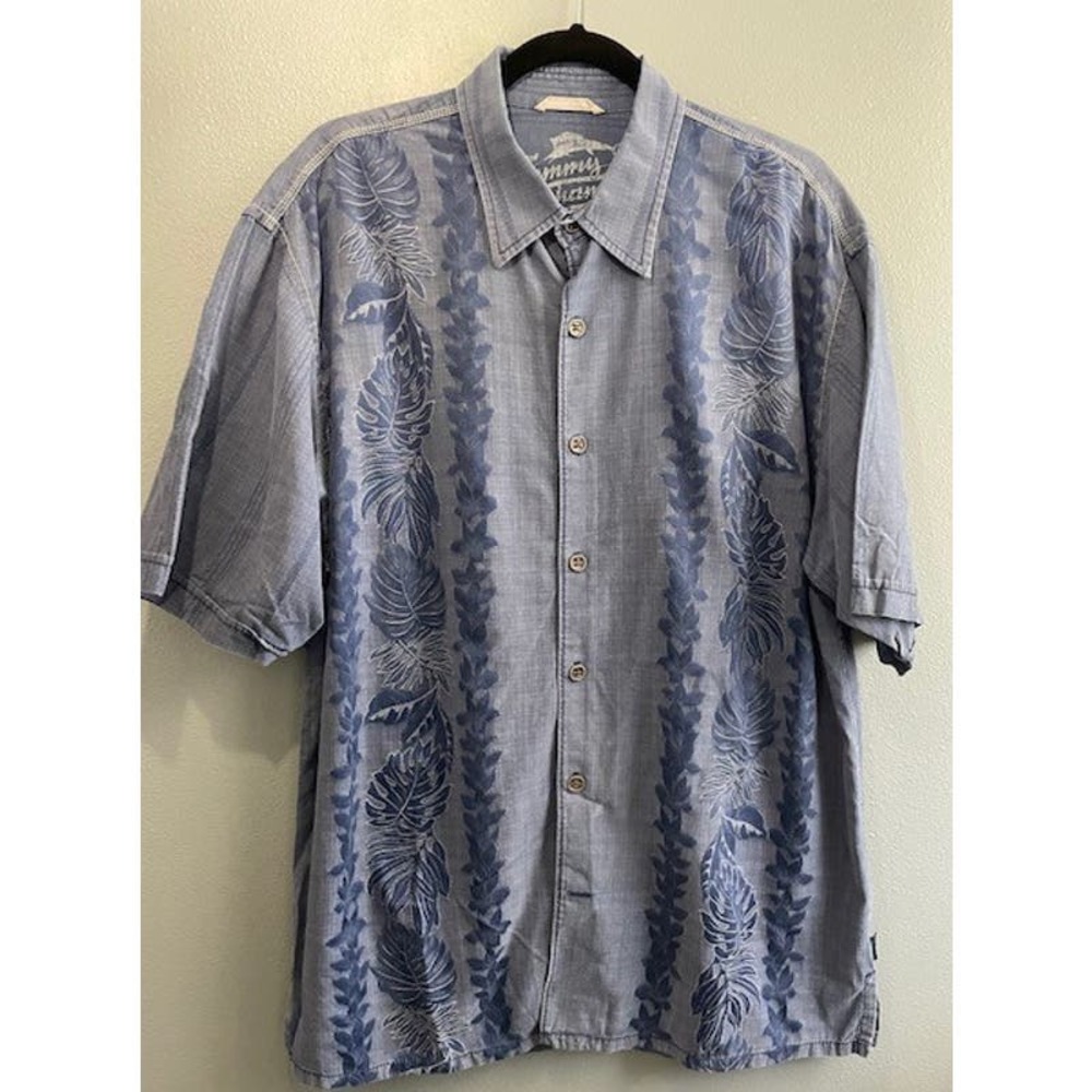 Tommy‎ Bahama Men's Short Sleeve Button-Up Shirt Blue Size Large Silk Blend